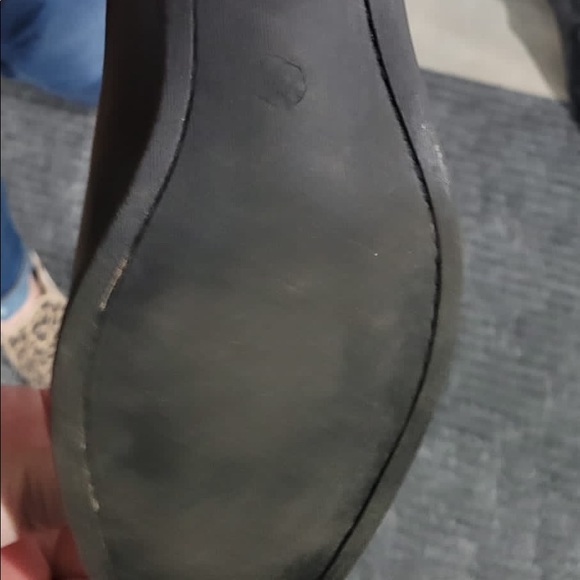 boots - Picture 2 of 4